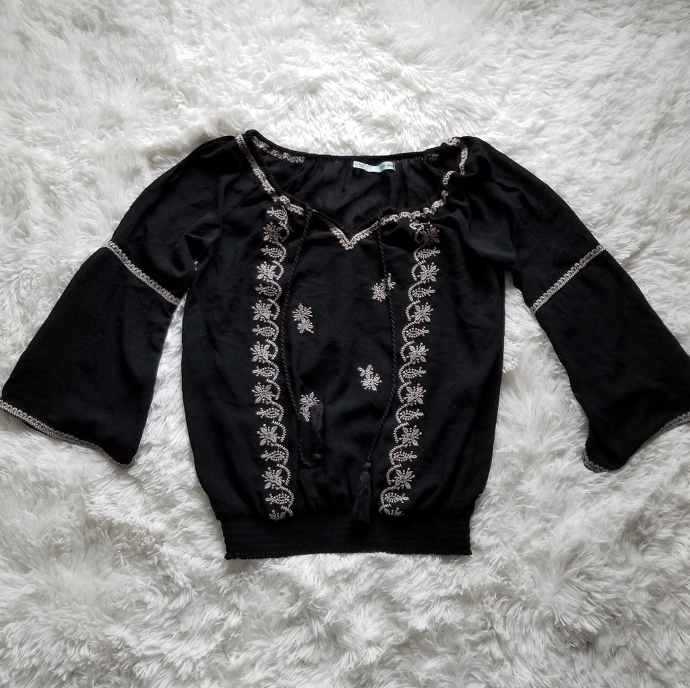 Bell sleeve top